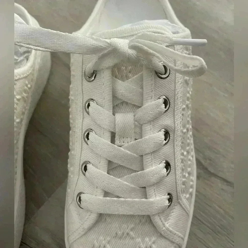Michael Kors - Poppy Slide Sneaker 8 - Picture 10 of 13